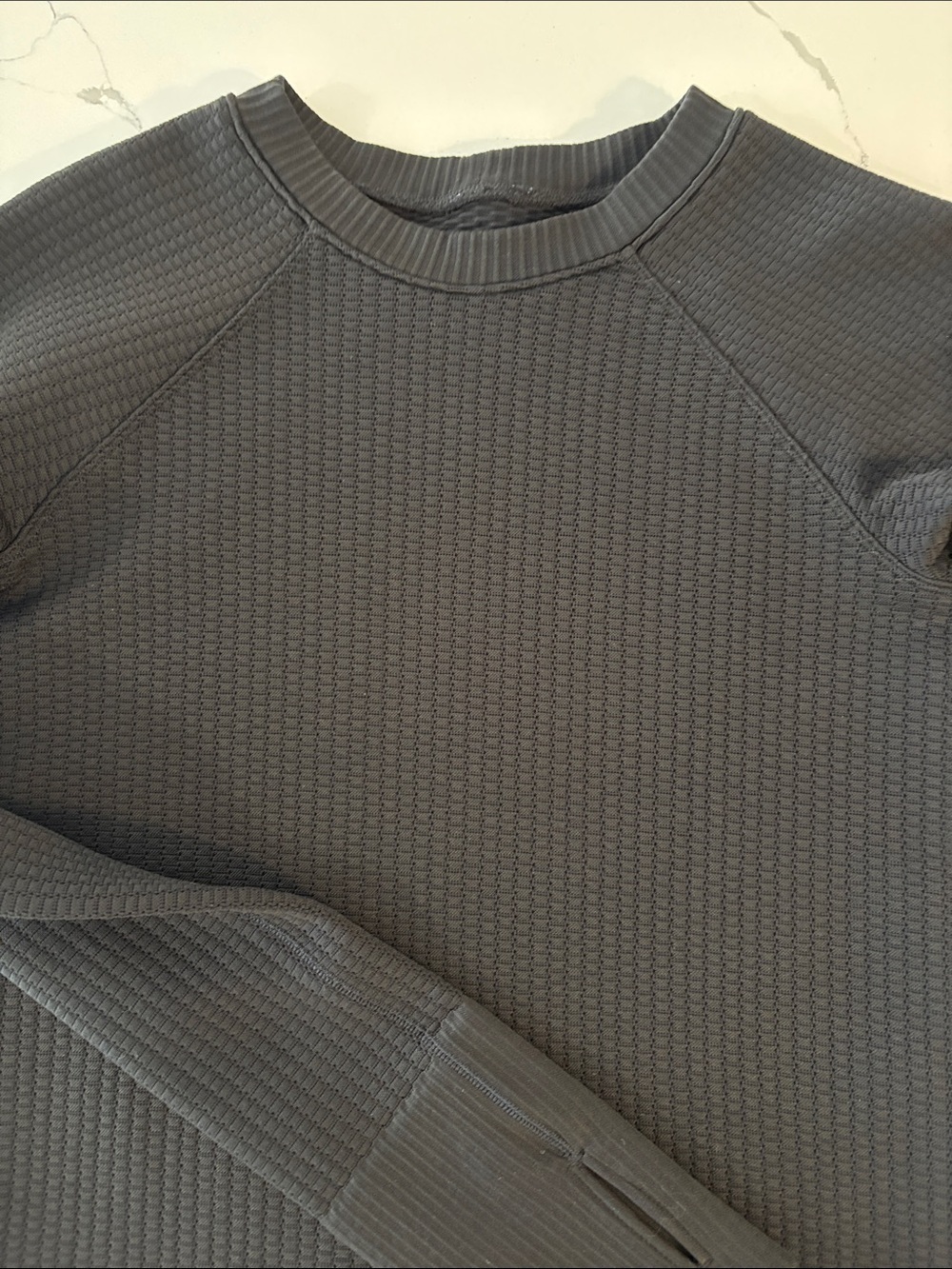 Lululemon Rest Less Pullover ~ 4 ~ Bubble Dot Black - Picture 4 of 11